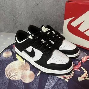 Nike Dunk low black and white panda